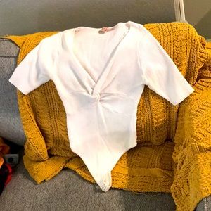 White v neck body suit